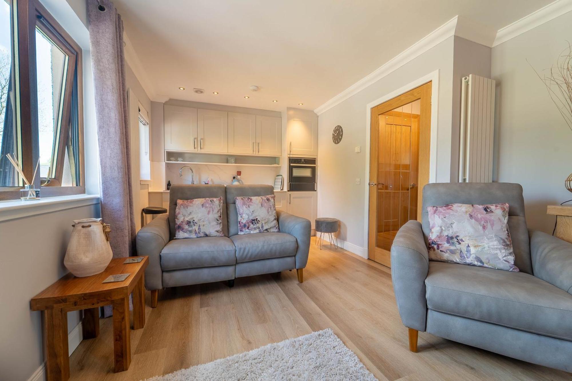 Self Cateringone Bedroom Apartment Fort William Exterior photo
