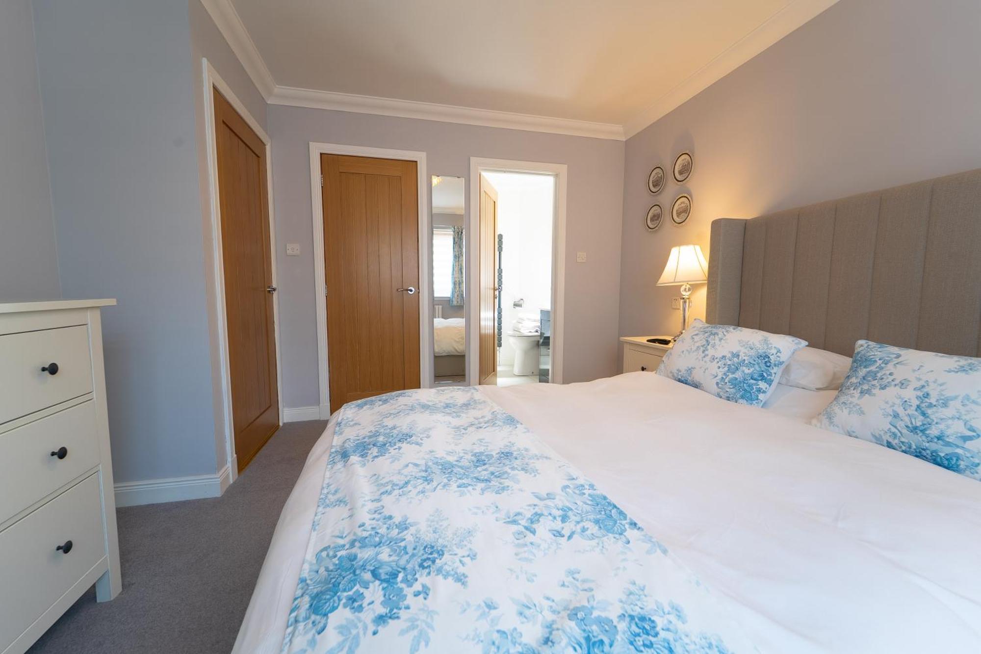 Self Cateringone Bedroom Apartment Fort William Exterior photo